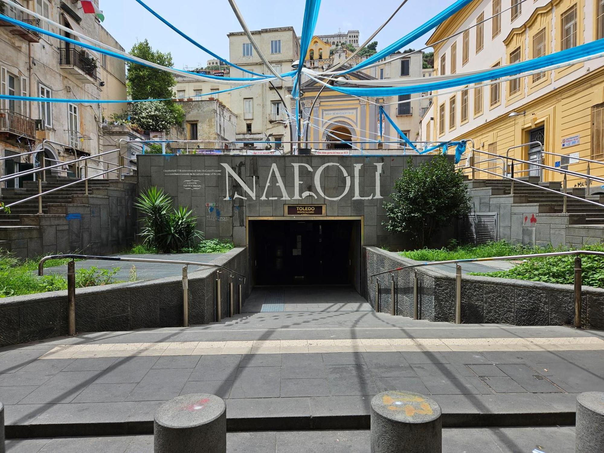 Mansarda Valu Apartman Nápoly Kültér fotó
