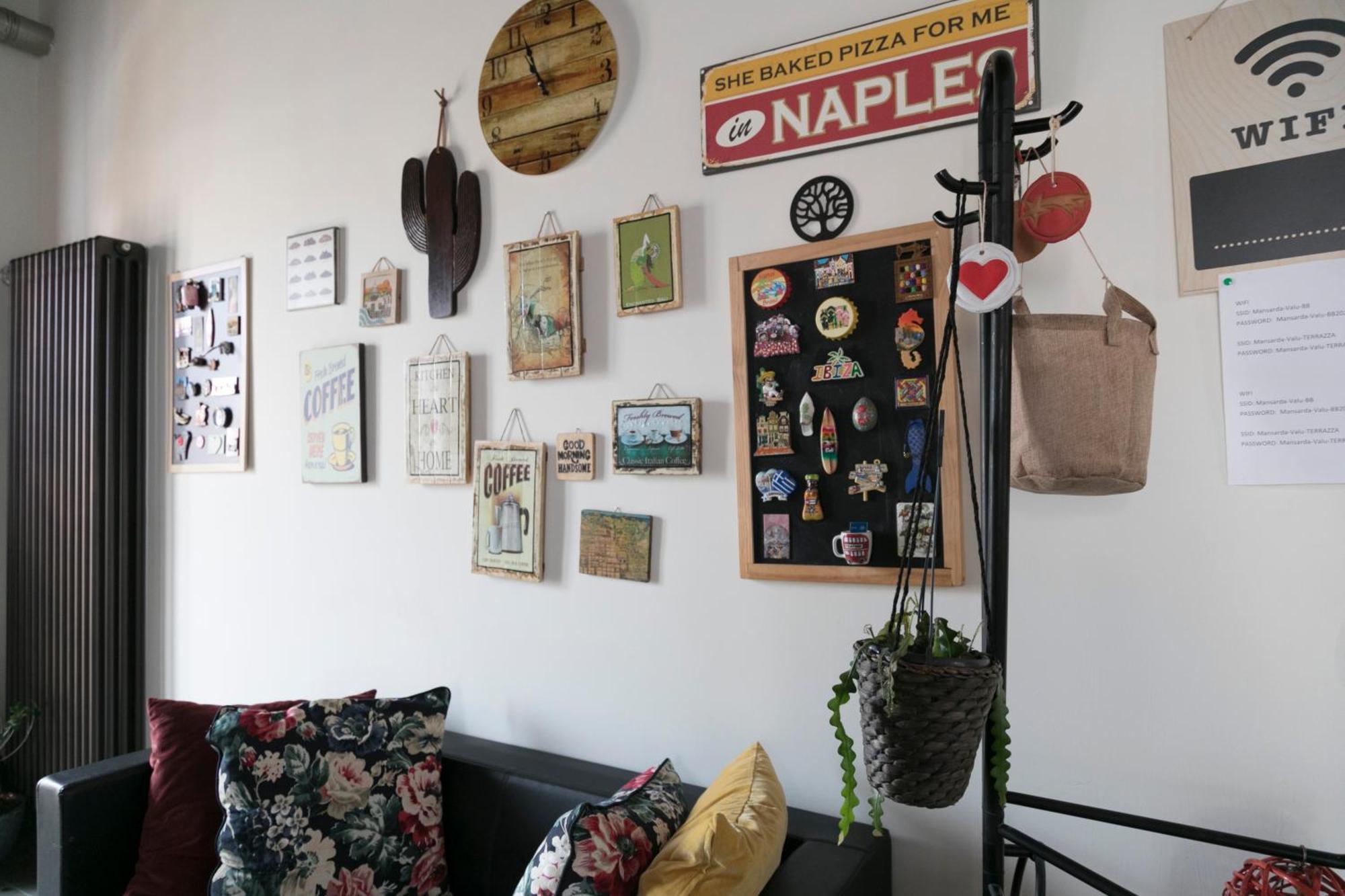Mansarda Valu Apartman Nápoly Kültér fotó