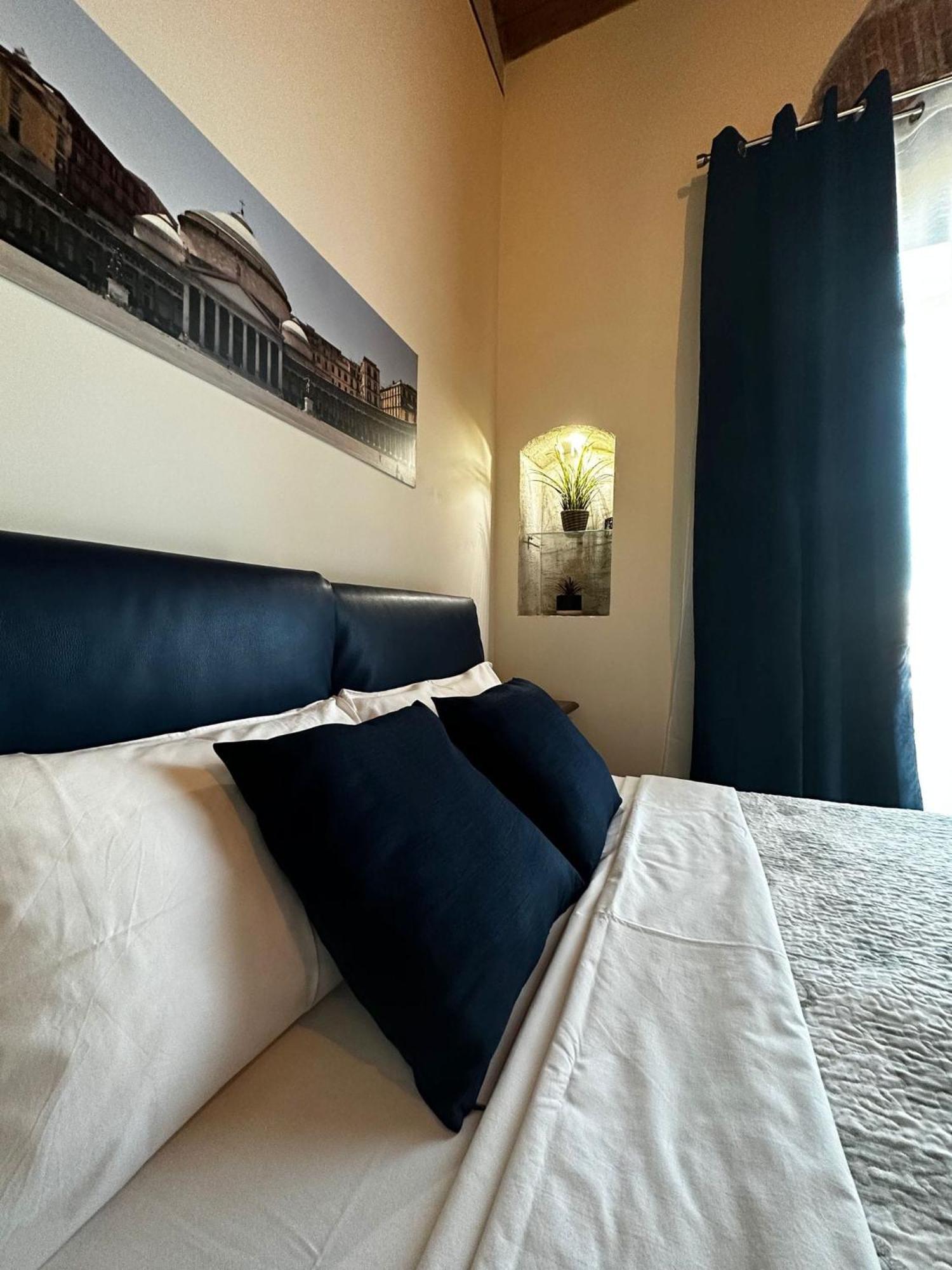 Mansarda Valu Apartman Nápoly Kültér fotó